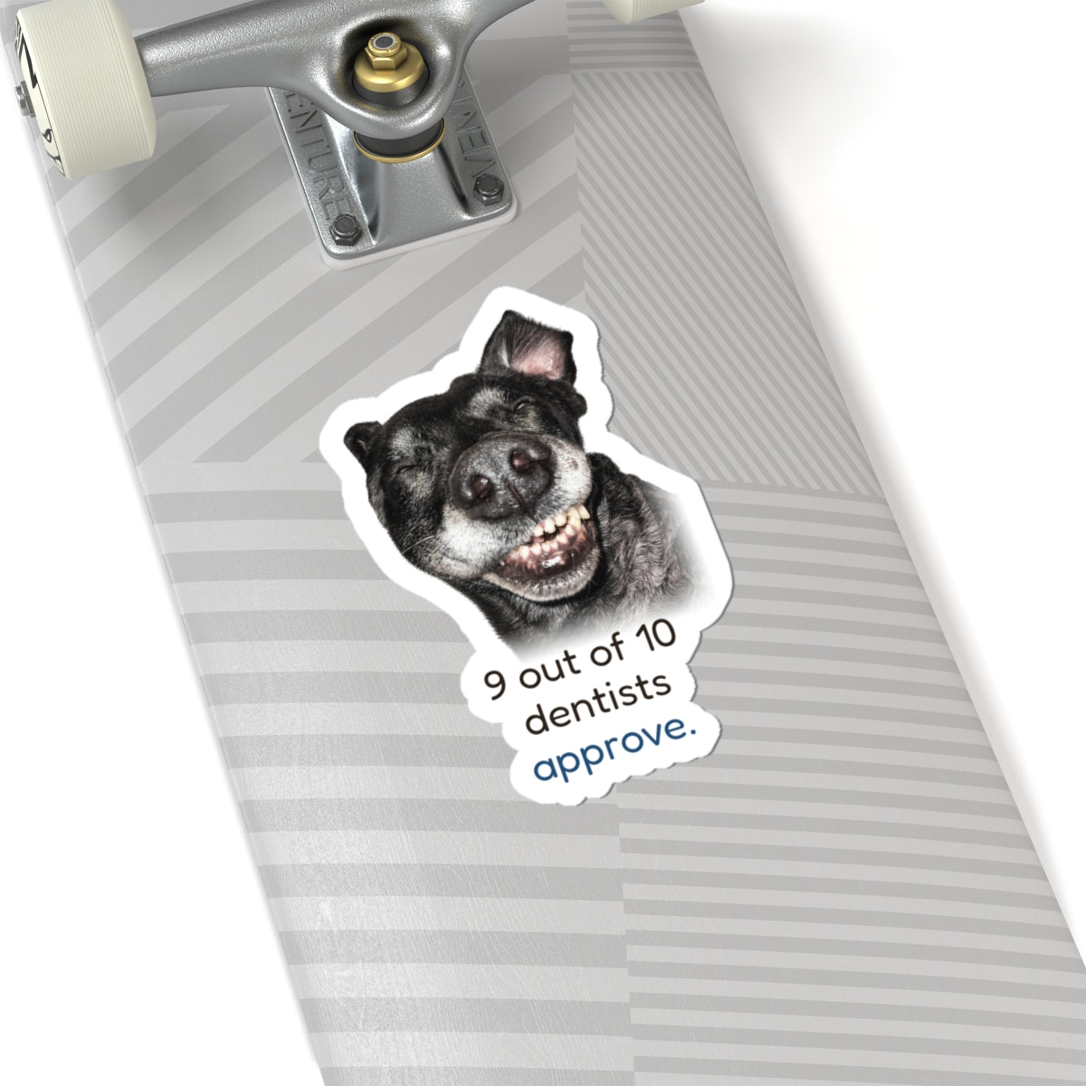 9 out of 10 dentists approve | Mastador Sticker
